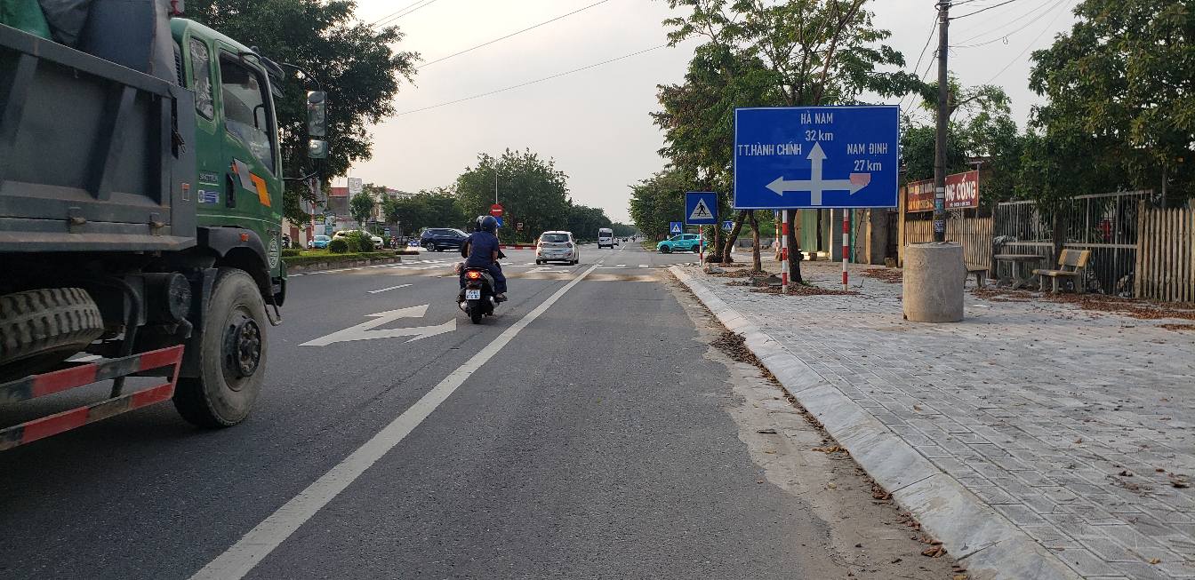 Đất mặt đường Quốc lộ 1A Ninh Mỹ 76m² giá 6 tỷ - Vị trí đắc địa cho kinh doanh!