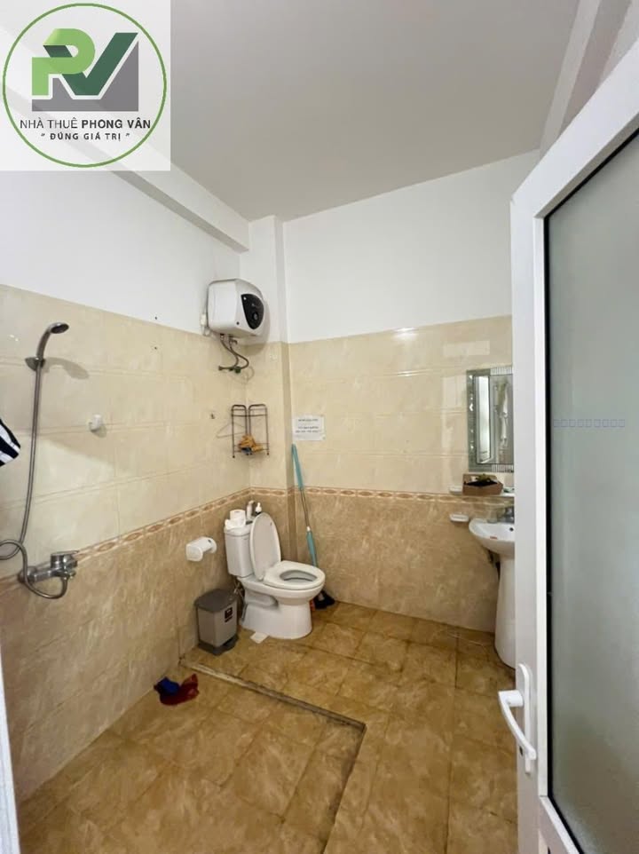 Cho thuê nhà mặt đường Quán Nam 90m² giá 15 triệu - Phù hợp làm văn phòng hoặc dạy học!