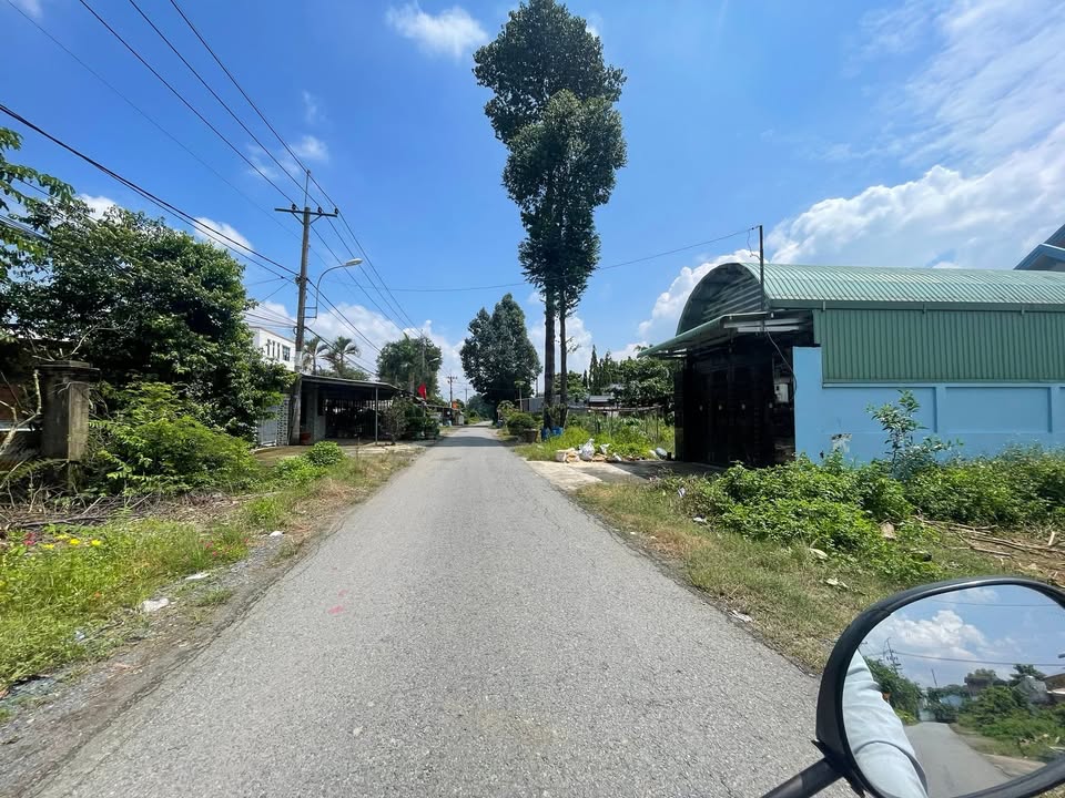 Nhà cấp 4 Củ Chi 188m² giá 3.5 tỷ - Sổ hồng chính chủ, đường nhựa 7m