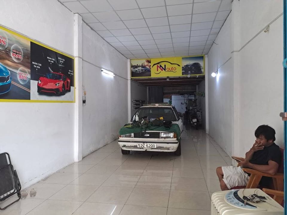 Mặt bằng cho thuê đường Phạm Hùng, Quận 8 - Diện tích 135m², Chính chủ, Kinh doanh tự do!