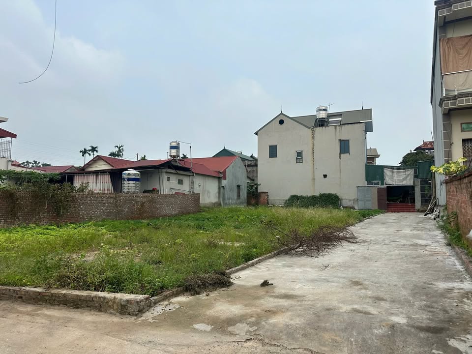 Đất nền xã Tích Giang, huyện Phúc Thọ 83m² giá chỉ 2x triệu - Sổ đỏ chính chủ!