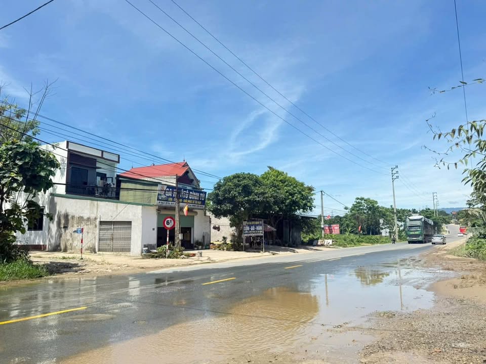 Đất nền Ba Trại Ba Vì 1500m² giá 6 tỷ - Pháp lý sổ đỏ chính chủ!