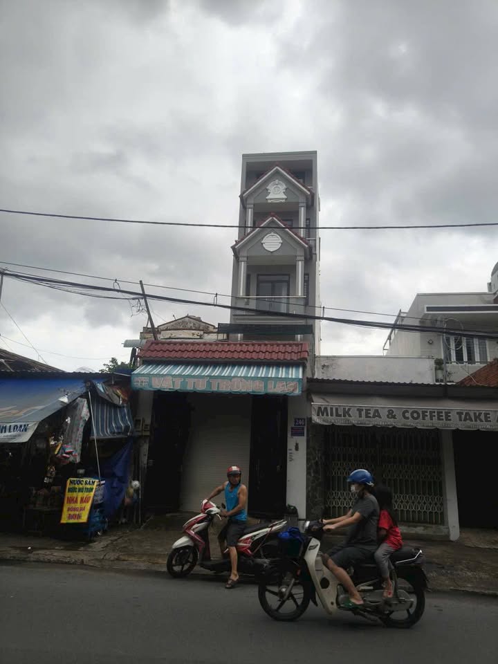 Bán nhà mặt tiền đường Bình Trị Đông 140m² giá 18 tỷ - Đầu tư sinh lời ngay!