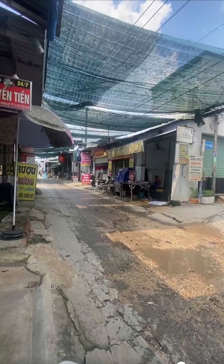 Nhà bán 388 Bình Thành, Bình Tân 105.8m² giá 4.6 tỷ - Kinh doanh đắc địa!