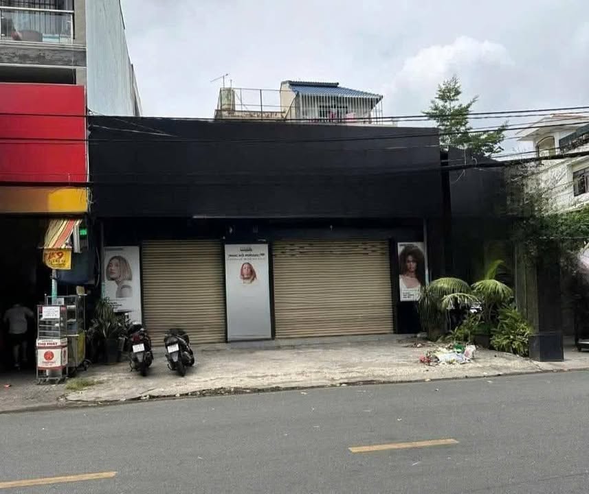 Cho thuê mặt bằng kinh doanh 135m² đường Tên Lửa giá 40 triệu - Khu vực sầm uất