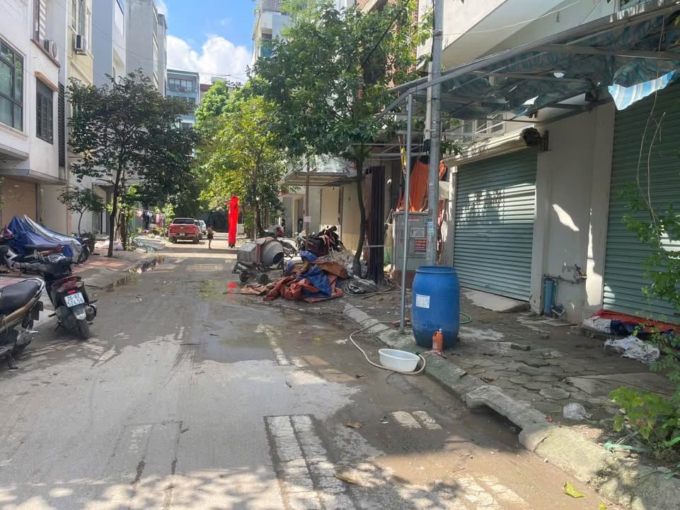 Nhà góc 2 mặt thoáng khu đấu giá LK Yên Nghĩa, Hà Đông 50m² giá 14 tỷ - Vị trí đắc địa!