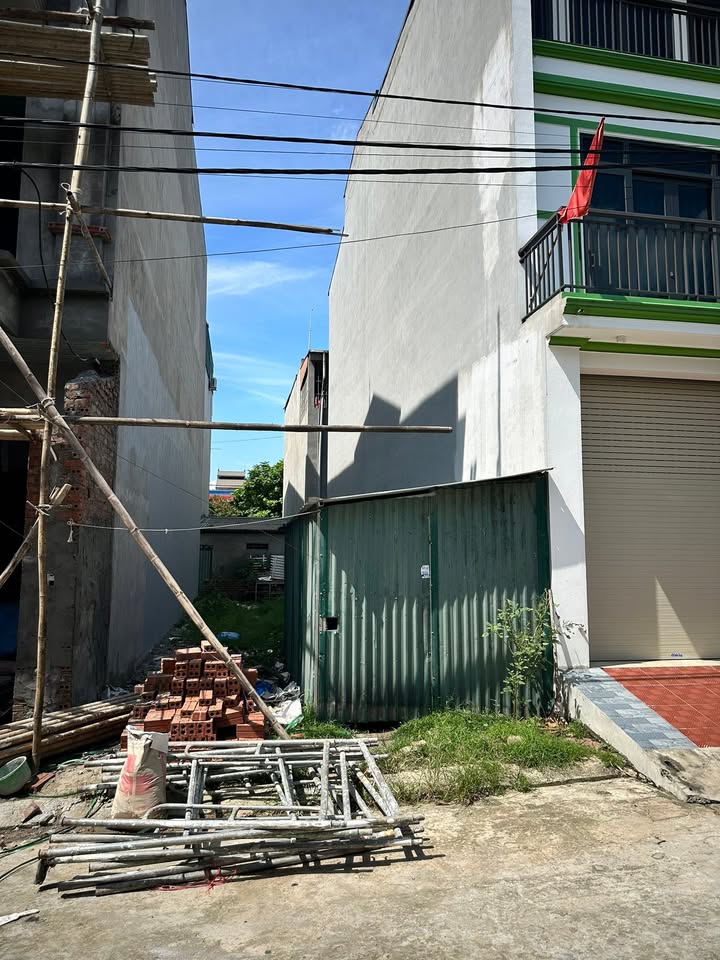 Đất Băng 2 Nguyễn Du, Lâm Thao, 81m² giá 4 tỷ - Vị trí vàng trung tâm!