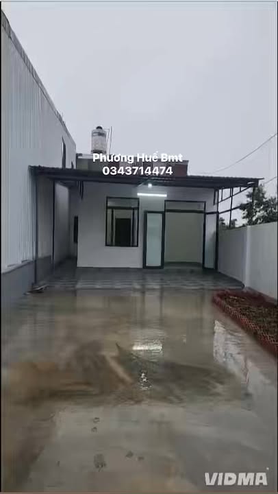 Nhà nguyên căn hẻm 327 Đường Y Moan, Buôn Ma Thuột 220m² - Nhà mới, nội thất đầy đủ!