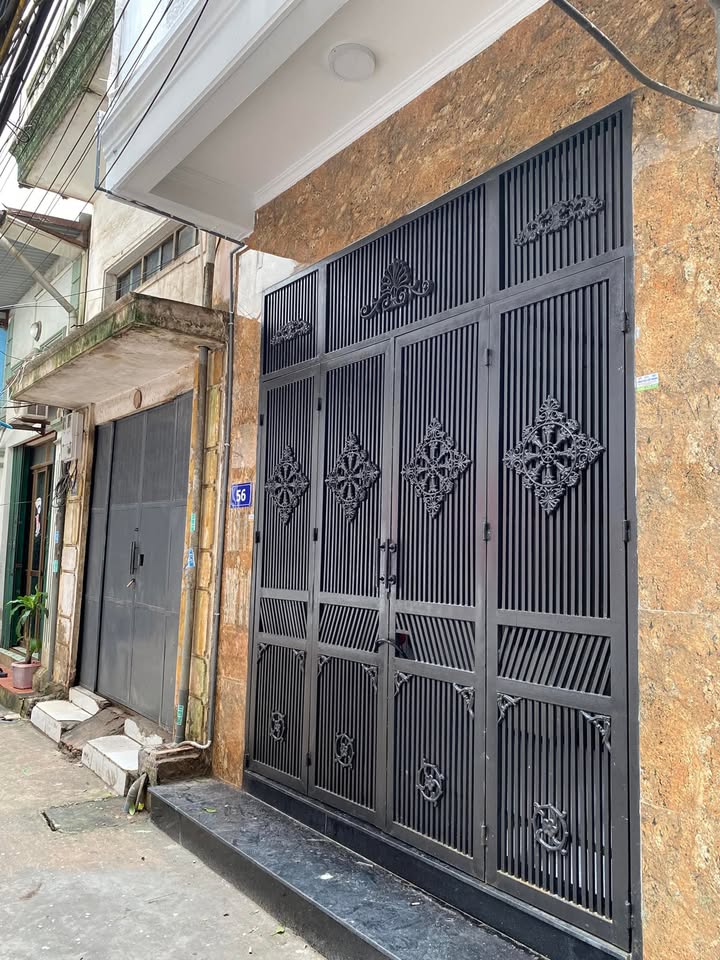 Nhà riêng 32m² tại Thanh Lân, Hoàng Mai - Chỉ 3,58 tỷ, thiết kế hợp lý!