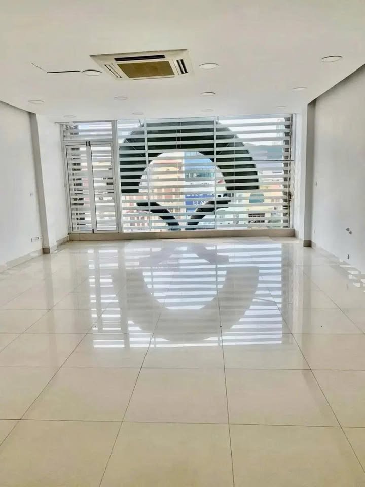 Cho thuê văn phòng 88m² tại Xã Đàn, Đống Đa - Giá chỉ 20 triệu/tháng, vị trí đắc địa!