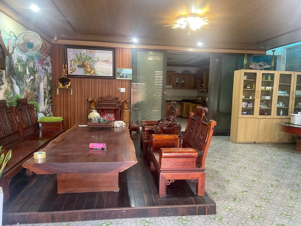 Nhà nguyên căn 187/2 Cách Mạng Tháng 8, Gia Lai - Cho thuê đa tiện ích, không gian sống hoàn hảo!