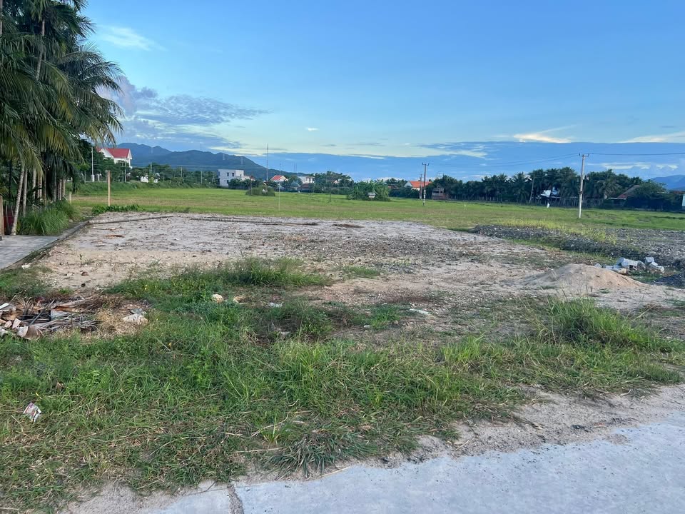 Đất nền TDP Hội Thành, Ninh Hòa 500m² giá 2 tỷ - Cơ hội đầu tư hiếm có!