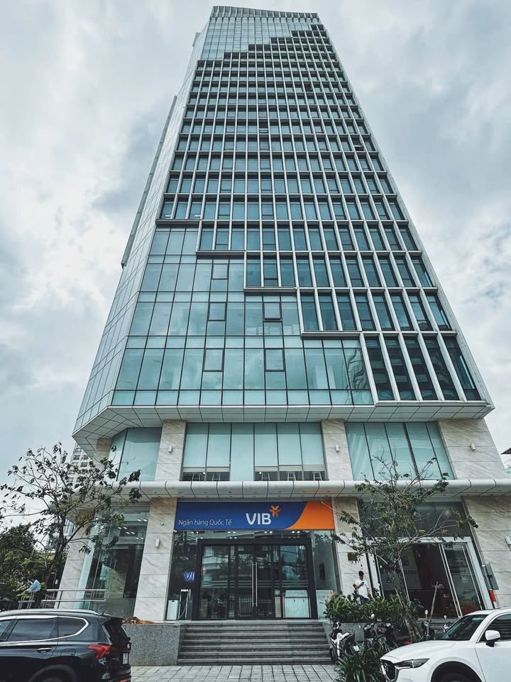Cho thuê văn phòng 352m² tại 65 Hải Phòng, Đà Nẵng - Miễn phí setup 30 ngày!