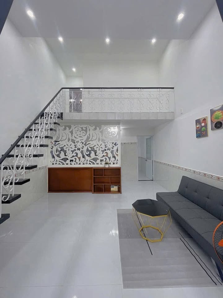 Nhà đẹp 2 phòng ngủ tại Trần Cao Vân, Thanh Khê chỉ 2.6 tỷ - Đầu tư sinh lời ngay!