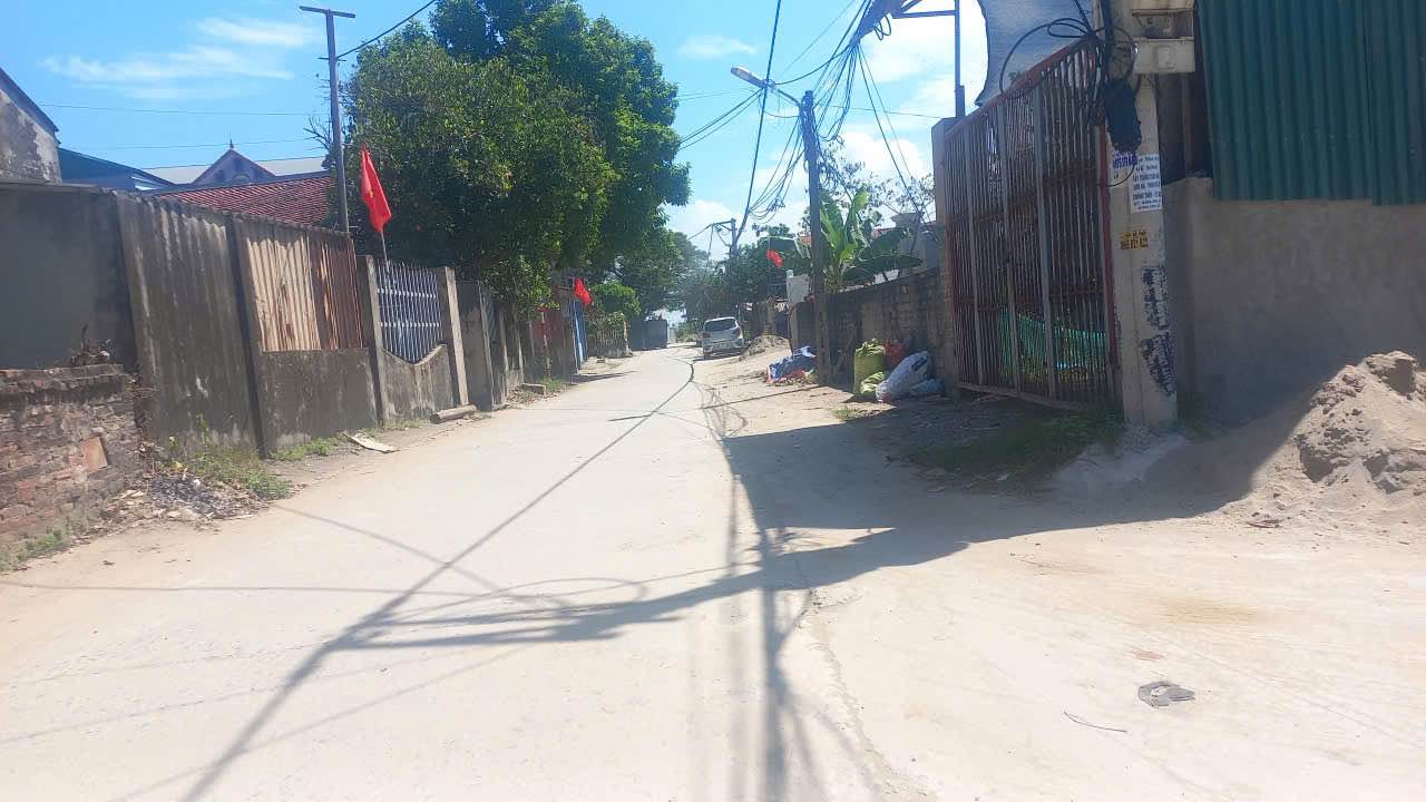 Đất nền Lương Tài Bắc Ninh 87m² - Đường xe ô tô tránh, giá thỏa thuận!