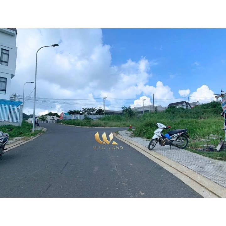 Đất nền biệt thự góc 2 mặt tiền KDC số 5 An Sơn, Đà Lạt 219m² - Cơ hội đầu tư tuyệt vời!