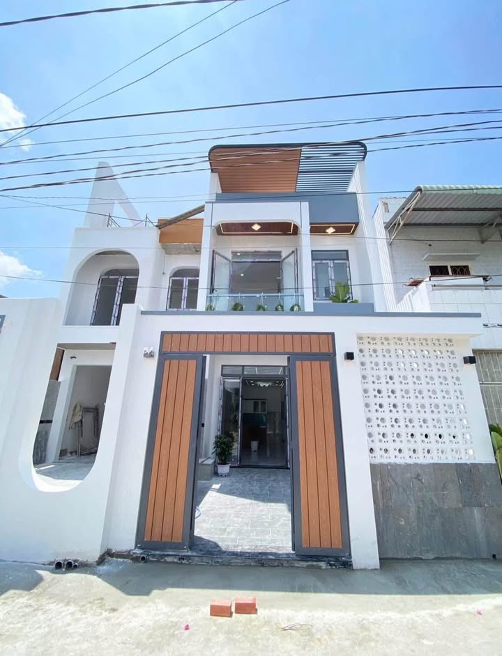 Nhà riêng Bình Tân 80m² giá 2.68 tỷ - Dọn vào ở ngay, vị trí đắc địa!