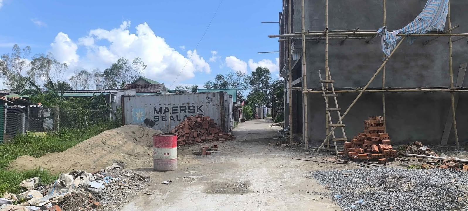 Đất nền Hưng Dũng Vinh 60,5m² giá 2,1 tỷ - Vị trí trung tâm dân cư đông đúc!