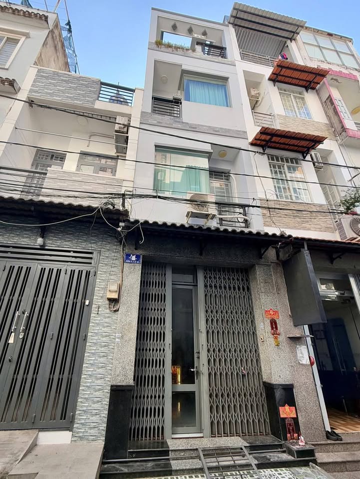 Nhà mặt tiền đường 47, Quận 6, 30m² giá 5.65 tỷ - Hàng hiếm khó tìm!