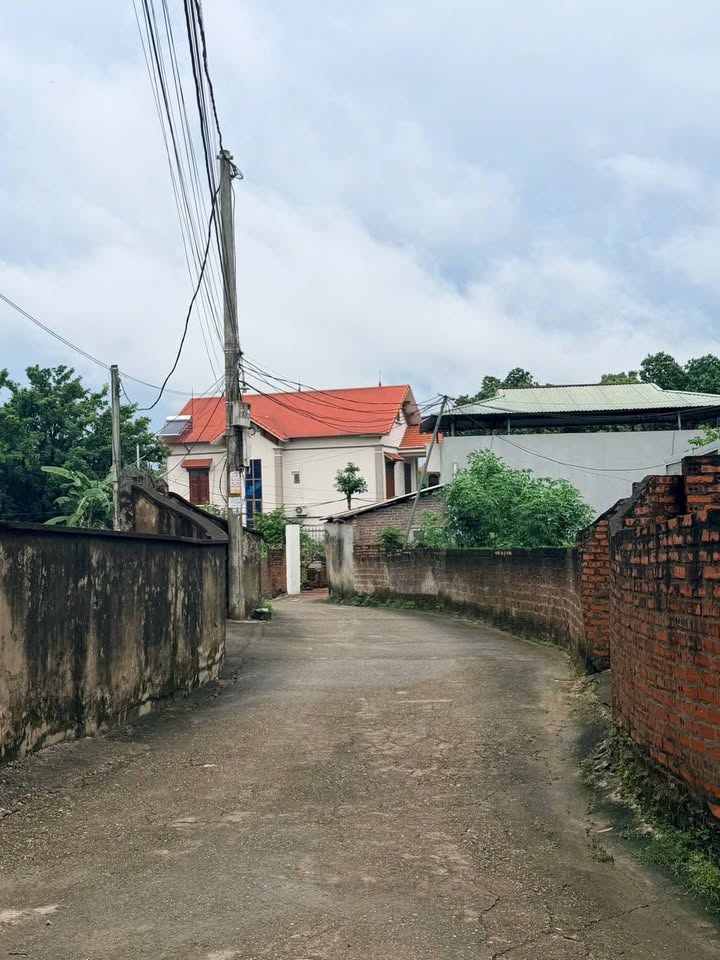 Đất thổ cư 100m² tại Vân Phú, Việt Trì - Giá 1.7 tỷ, cơ hội sở hữu tuyệt vời!