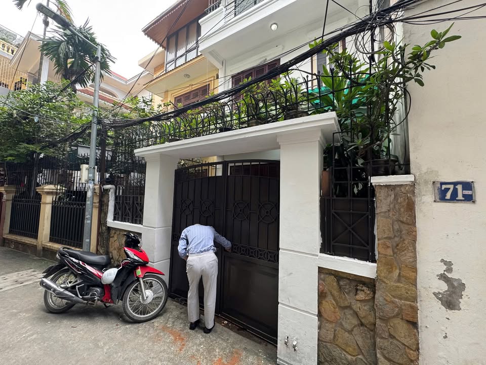 Nhà nguyên căn Trần Duy Hưng, Cầu Giấy 80m² giá 10 triệu - Kinh doanh hoặc ở ngay!