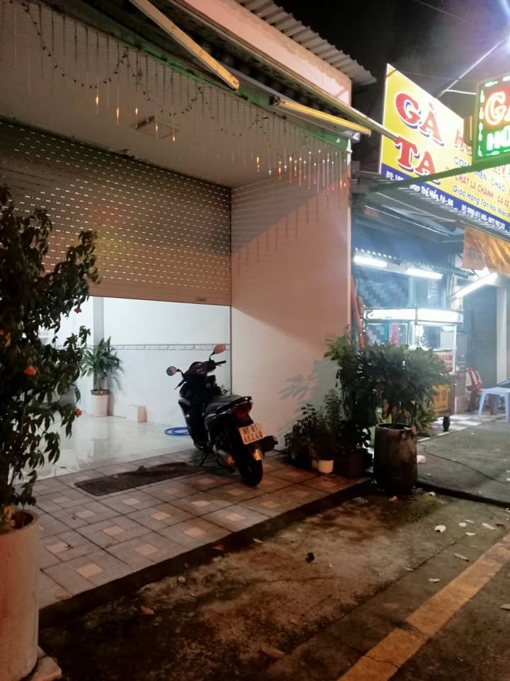 Cho thuê Mặt tiền Phạm Thế Hiển 120m² giá 20 triệu - Kinh doanh thuận lợi!