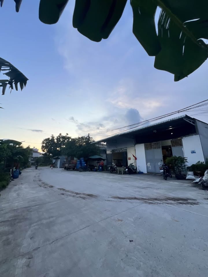 Nhà mặt tiền kinh doanh Đường 28, Vĩnh Phú 150m² giá 4.25 tỷ - Đầu tư sinh lời ngay!