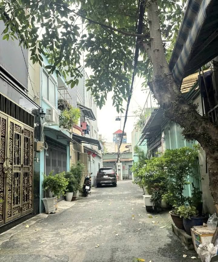 Nhà 2 tầng mặt tiền Bình Trưng Đông 64m² giá 5.8 tỷ - Kinh doanh sầm uất!