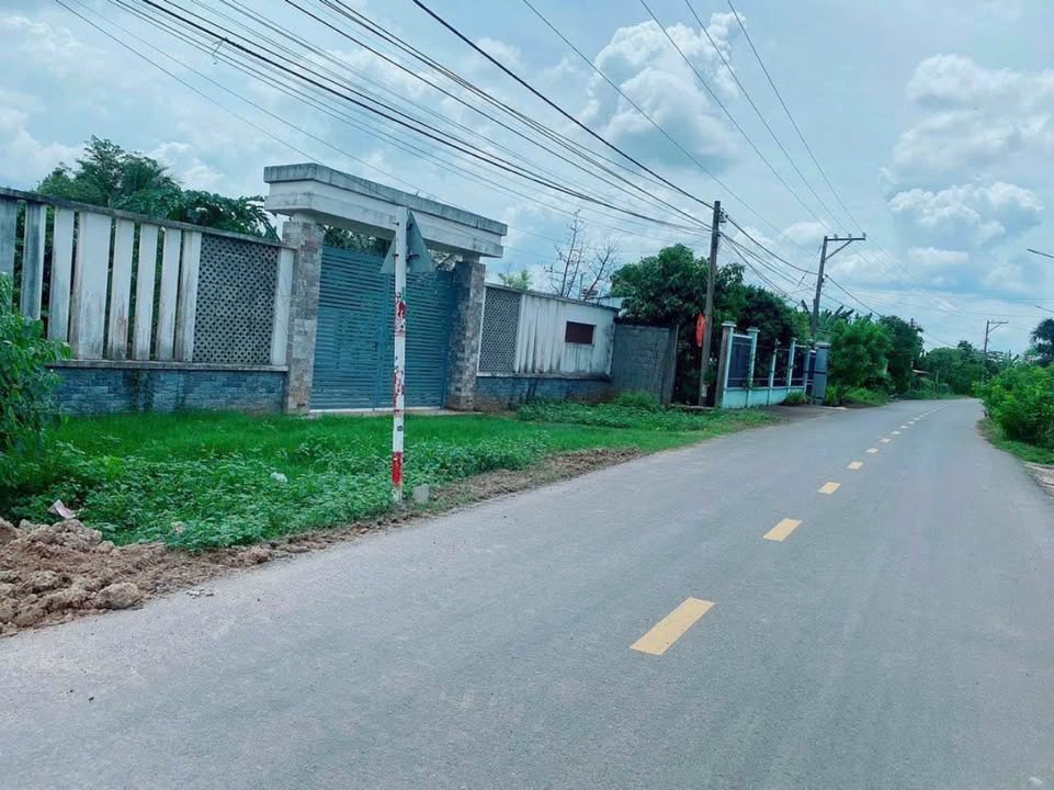 Đất mặt tiền đường Bình Lục, Vĩnh Cửu 300m² giá 2.95 tỷ - Cơ hội đầu tư tuyệt vời!