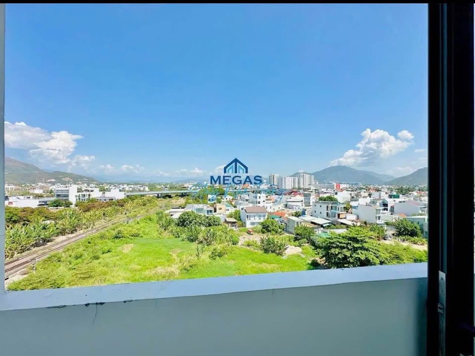 Căn hộ Phuong Sơn Nha Trang 1 phòng ngủ giá 6.5 triệu - Ban công rộng rãi, đầy đủ nội thất!