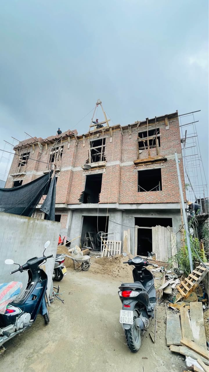 Nhà 3 tầng Hồng Thái, An Dương 60m² giá 1.92 tỷ - Ô tô vào thoải mái!