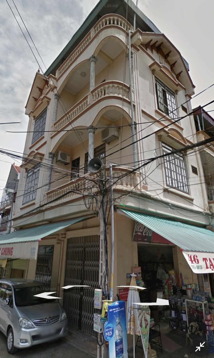 Nhà nguyên căn cho thuê đường Nam Cao, P. Tân Sơn - 3 tầng, 4 phòng ngủ chỉ 5 triệu/tháng!