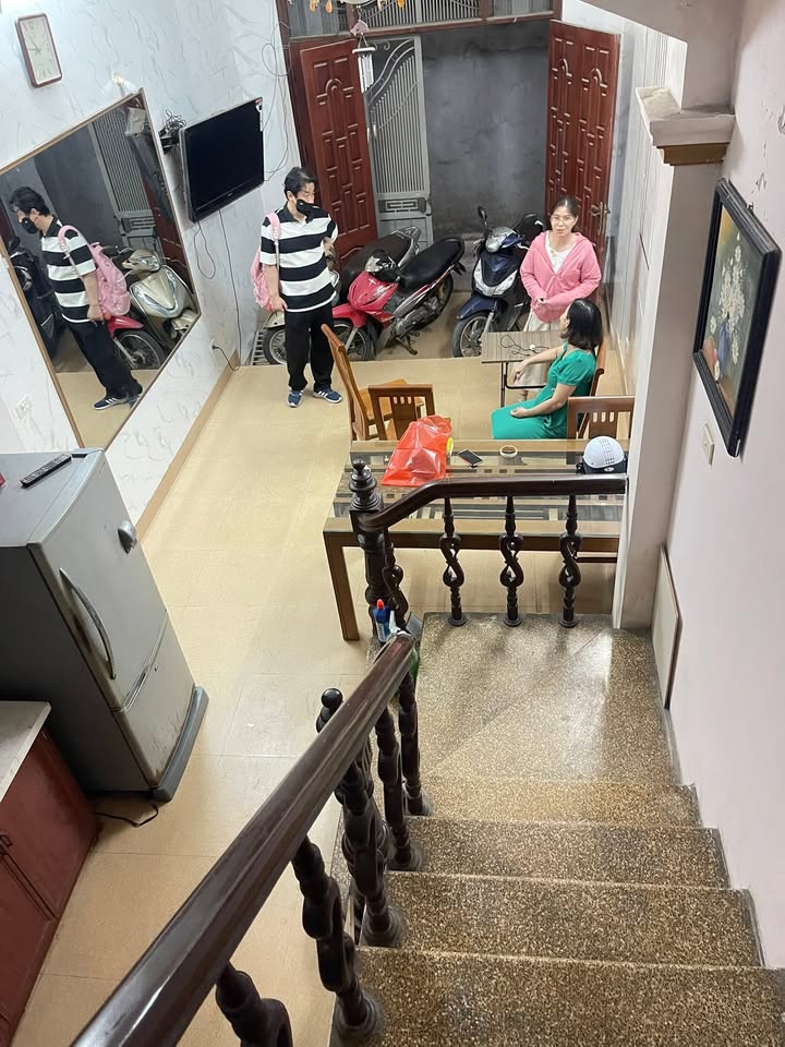 Nhà cho thuê 5 tầng Lương Thế Vinh, Thanh Xuân Bắc - Full đồ chỉ 12 triệu