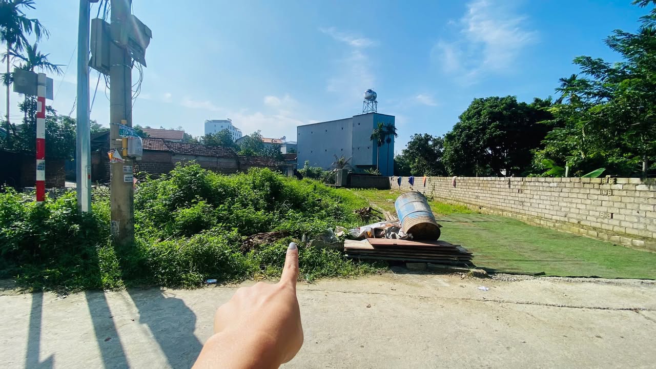 Đất thổ cư Tân Xã 130m² - Mặt tiền hai đường, cơ hội đầu tư tuyệt vời!