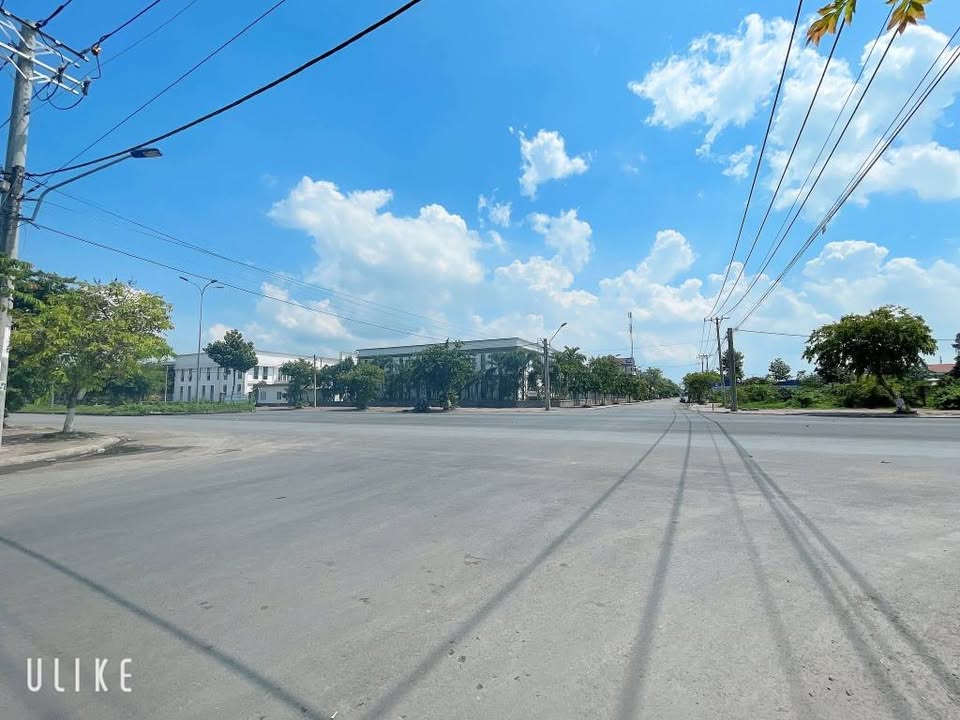 Bán nhà mặt tiền Nguyễn Văn Cung, Tân Ngãi, Vĩnh Long 58.5m² - Cơ hội đầu tư sinh lời!