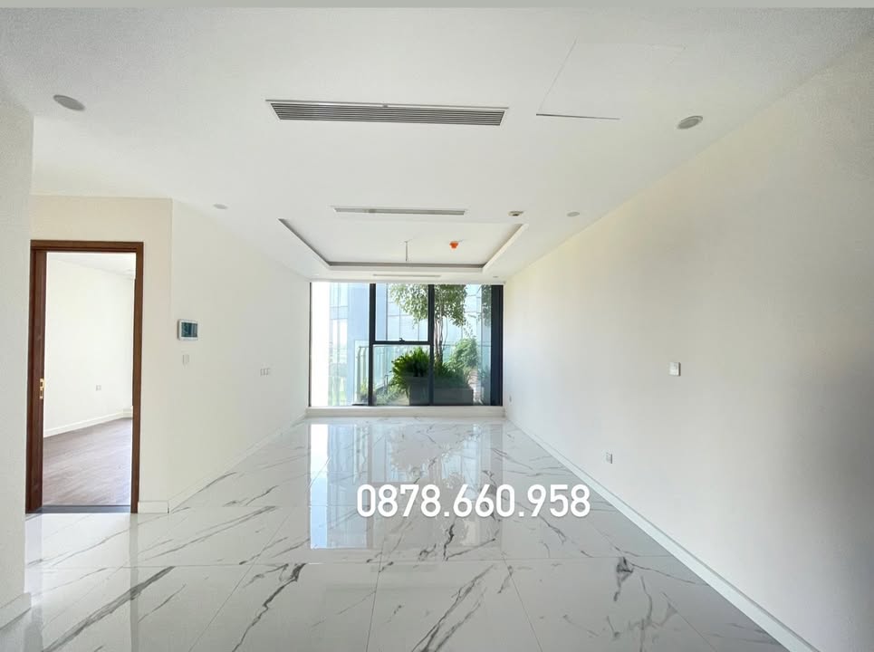 Căn hộ Sunshine City Bắc Từ Liêm 116m² giá 12 tỷ - View ngoại khu thoáng mát!