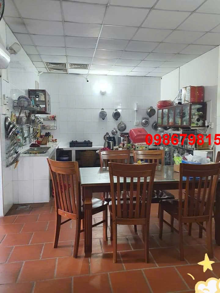 Nhà Bán Bà Điểm, Hóc Môn 297.5m² giá 10 tỷ - Sổ hồng riêng, công chứng ngay!