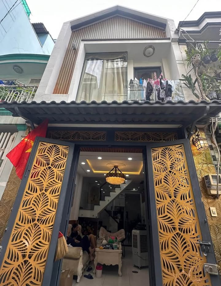 Nhà bán Gò Vấp 35m² giá 4.85 tỷ - Nhà mới, ô tô vào tận nhà!