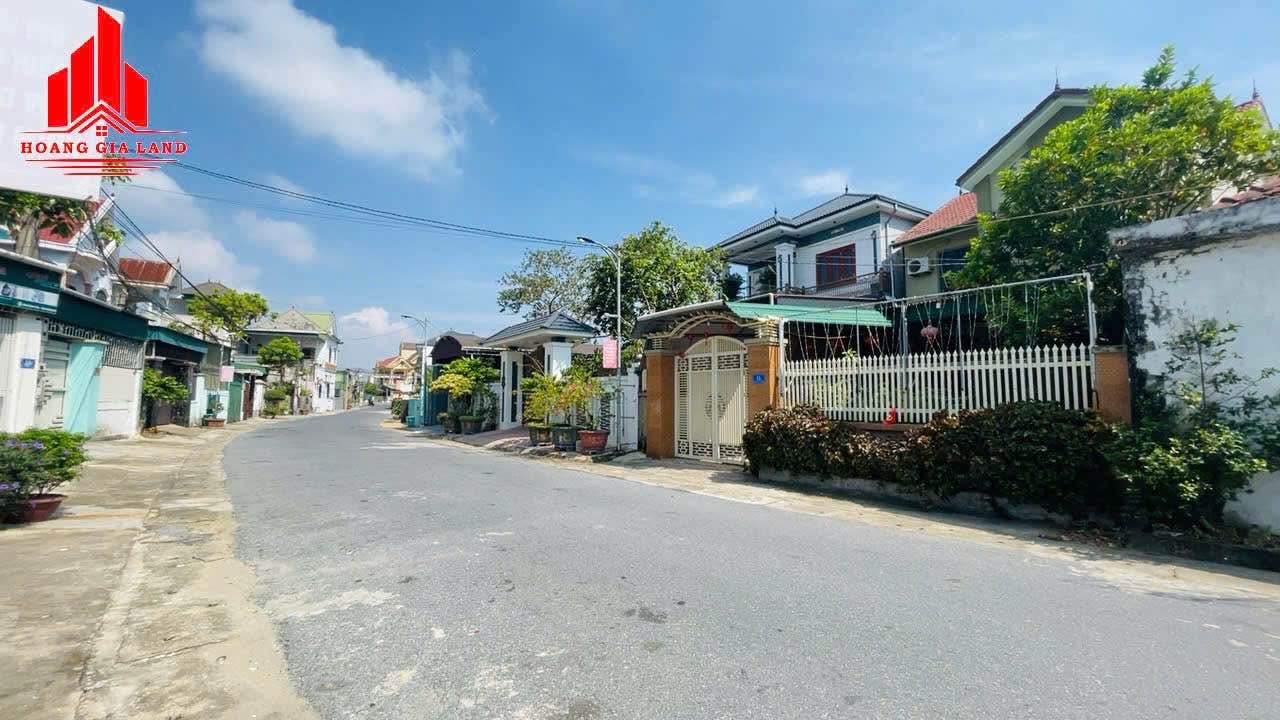 Lô đất Nghi Hải, Cửa Lò 109.2m² giá chỉ 2 tỷ - Vị trí đắc địa 3 mặt tiền!