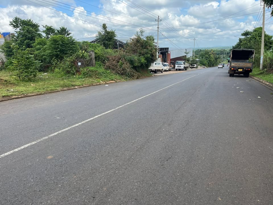 Mặt tiền kinh doanh TL5 Buôn Ma Thuột 261.2m² giá 3 tỷ - Cơ hội đầu tư hiếm có!