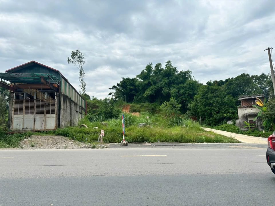 Đất mặt đường Quốc lộ 6, Hòa Bình 92m² giá 644 triệu - Đầu tư kinh doanh lý tưởng!