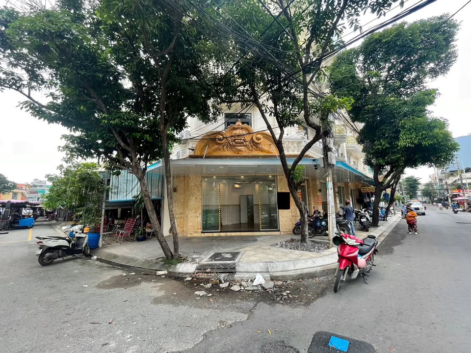 Mặt bằng kinh doanh góc 2 mặt tiền đường Phố Chợ, Tân Phú 42m² giá 22 triệu - Phù hợp quán ăn, coffee!