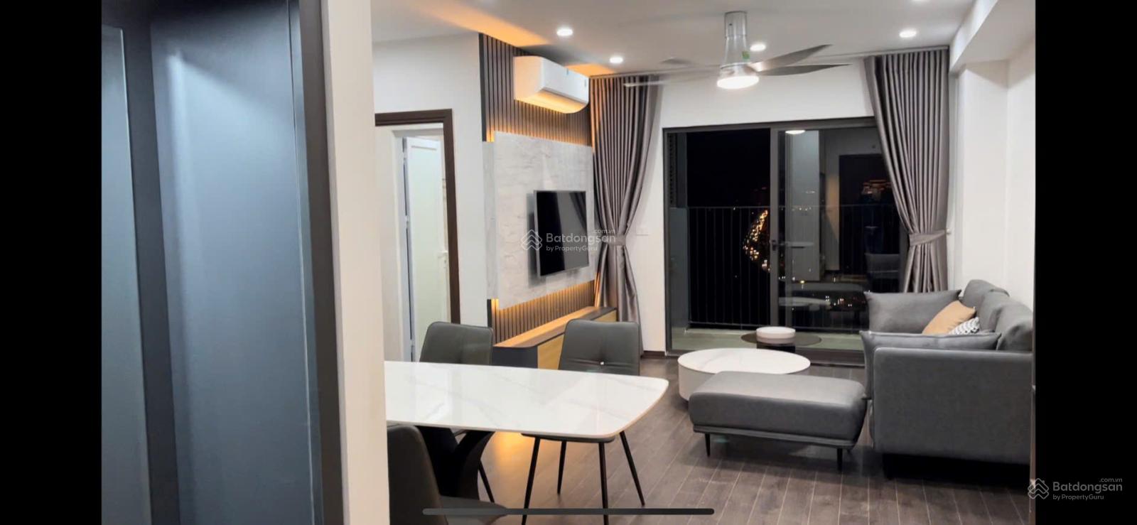 Căn hộ Intracom Riverside 76m² giá 14 triệu - View sông Hồng tuyệt đẹp!