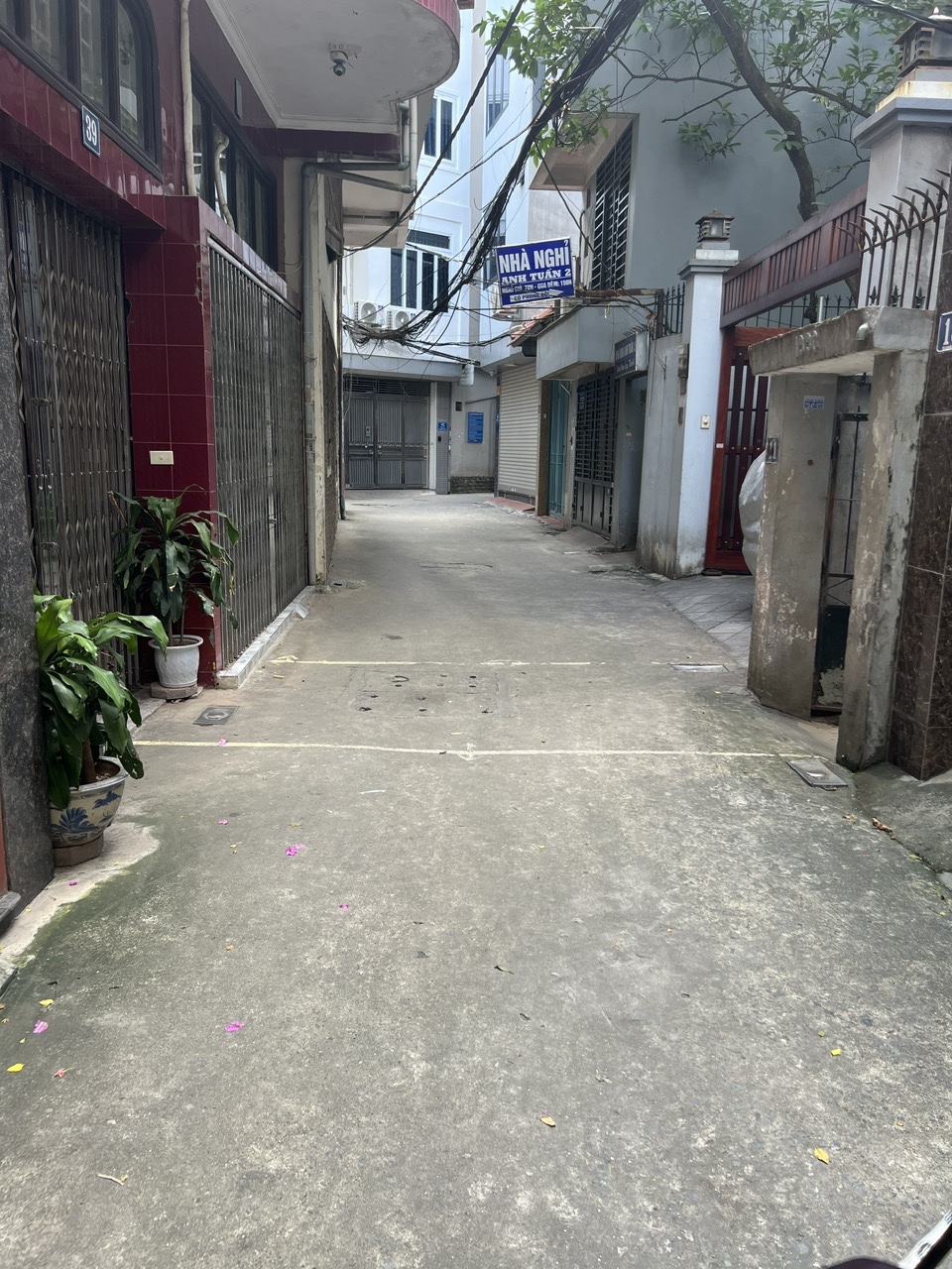 Bán nhà Bùi Xương Trạch, Thanh Xuân 44m² giá 11.8 tỷ - Full nội thất cao cấp, ở ngay!