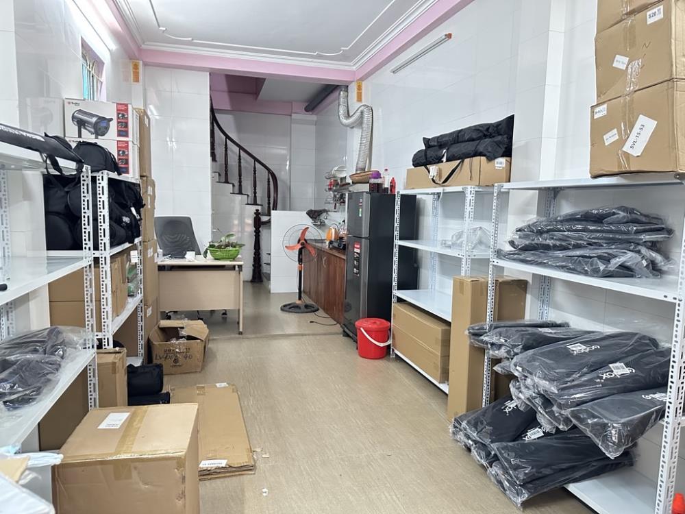 Nhà phố Lê Trọng Tấn 42m² giá 10.8 tỷ - Ô tô vào nhà, kinh doanh thuận lợi!