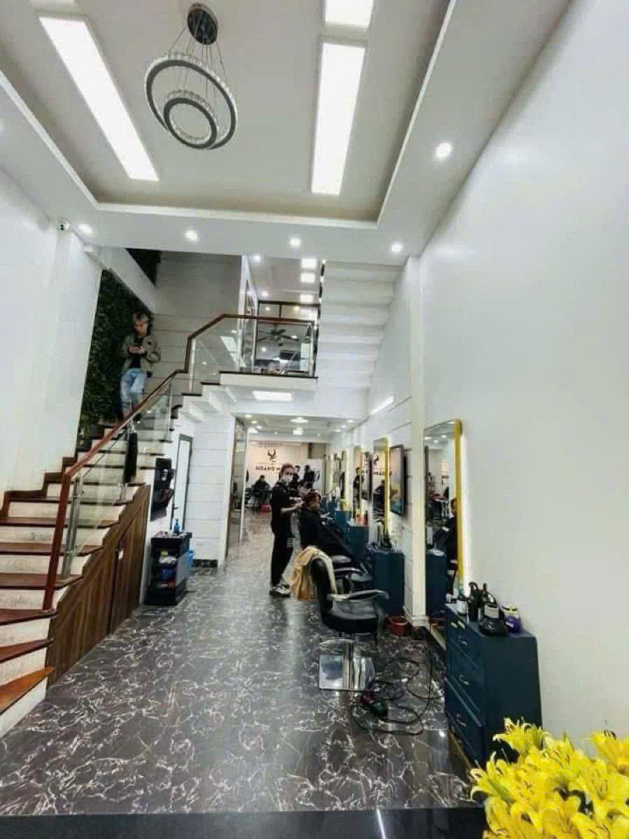 Bán nhà Pháo Đài Láng 71m² - 6 tầng - Ô tô tránh - Kinh doanh sầm uất