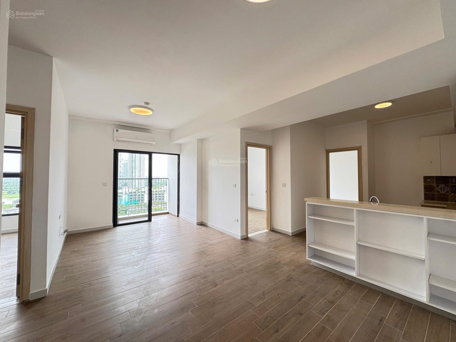 Cần bán gấp căn hộ 90m² Westbay - Ecopark, view hồ Thiên Nga siêu đẹp giá tốt!