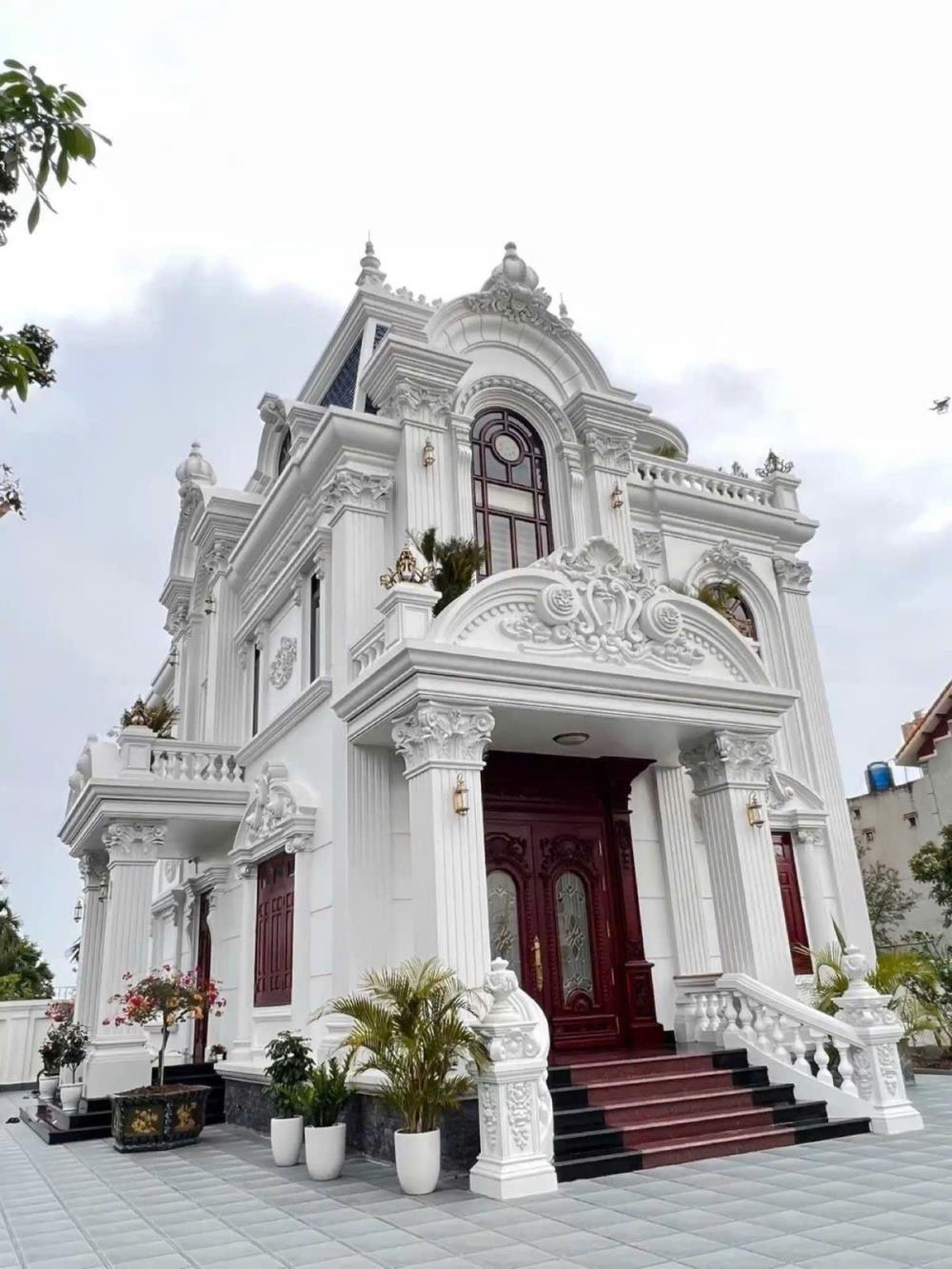 Biệt thự cao cấp Cần Thơ 400m² - Hồ bơi sang trọng, giá chỉ 25 tỷ!