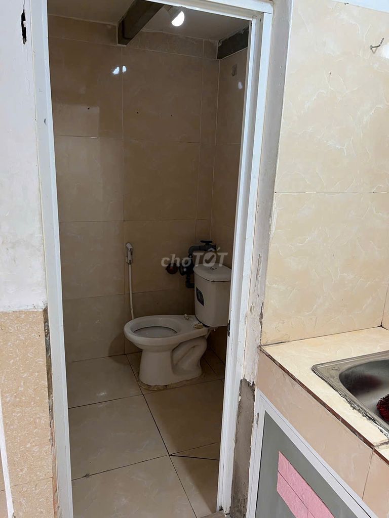 Phòng trọ Tân Xuân 6, Hóc Môn 20m² - Gần ĐH HUFLIT, giá 1.6 triệu