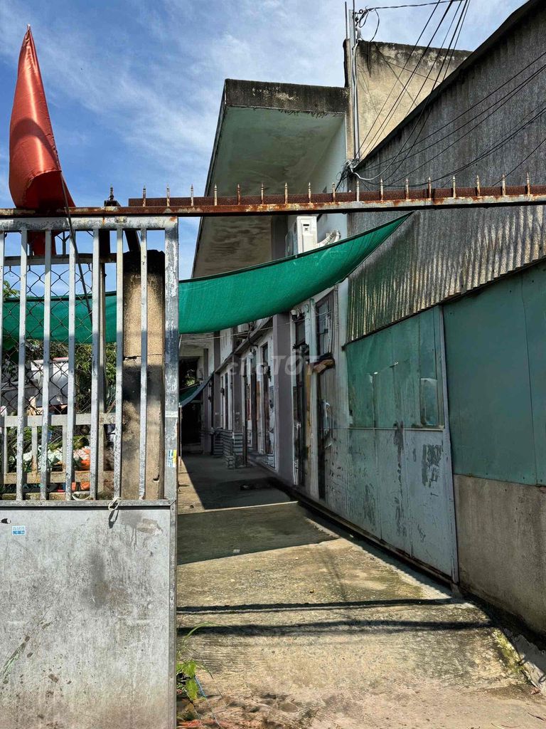 Cho thuê phòng trọ Tân Nhựt, Bình Chánh 15m² giá 1.8 triệu - Giờ giấc tự do, an ninh tuyệt đối!